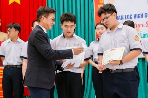MIT UNI. phối hợp tổ chức Cuộc thi “XUAN LOC HIGH SCHOOL ENGLISH SPEAKING CONTEST 2026” cùng Trường THPT Xuân Lộc