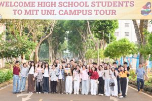 Hơn 600 học sinh đến từ 6 trường THPT/Trung tâm tại Đồng Nai tham gia MIT Uni. Campus Tour