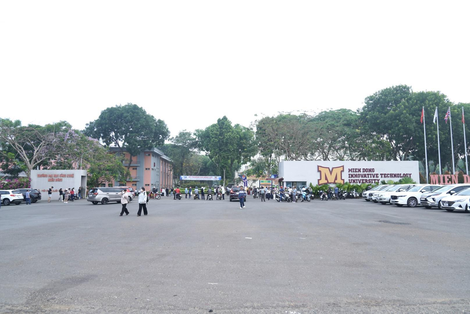 MIT UNI. đồng hành cùng 1600 thí sinh trong Kỳ thi ĐGNL - ĐHQG TP.HCM Đợt 1 Năm 2026