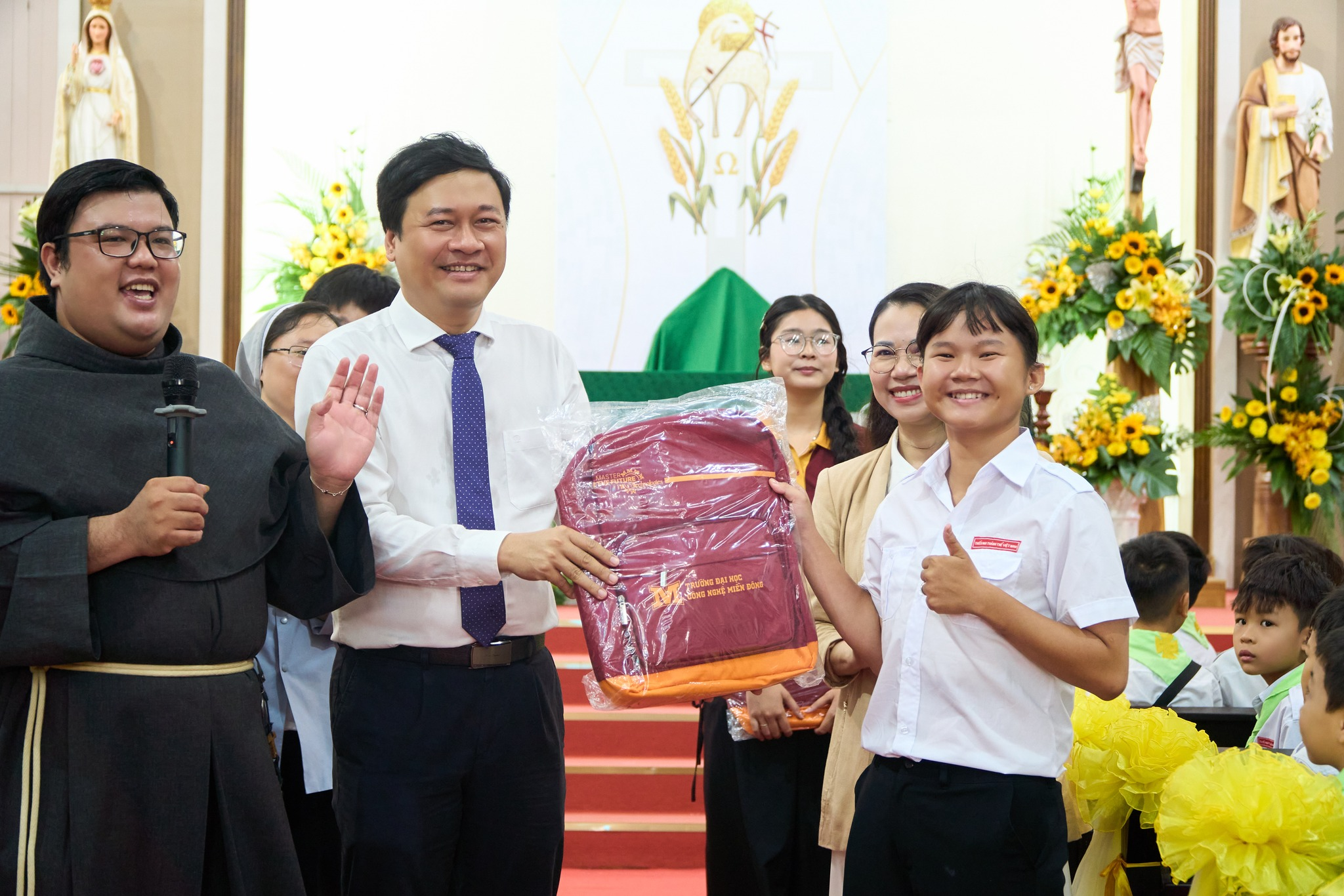 MIT Uni. đồng hành cùng giới trẻ Công giáo kiến tạo tương lai 3 MIT Uni. đồng hành cùng giới trẻ Công giáo kiến tạo tương lai