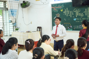 MIT Uni. mang thông tin tuyển sinh đến gần Phụ huynh THPT Dầu Giây