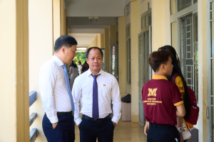 MIT Uni. mang thông tin tuyển sinh đến gần Phụ huynh THPT Dầu Giây