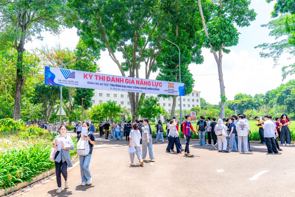 Khép lại Kỳ thi ĐGNL - ĐHQG TPHCM đợt 2 tại điểm thi 122: Cảm ơn bạn vì đã cố gắng!!