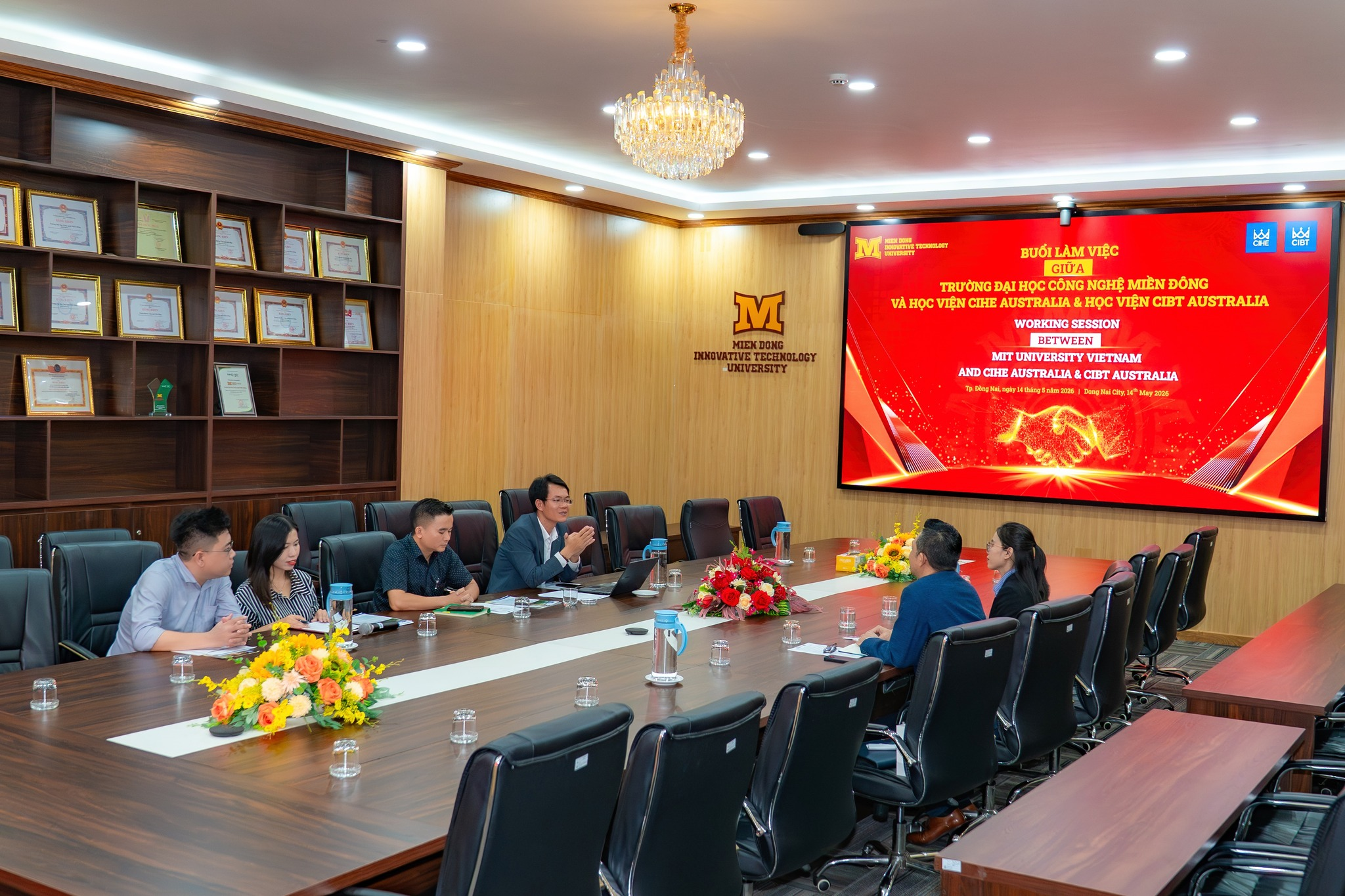 Mở rộng cơ hội học tập Quốc tế: MIT University Vietnam làm việc cùng CIHE Australia và CIBT Australia