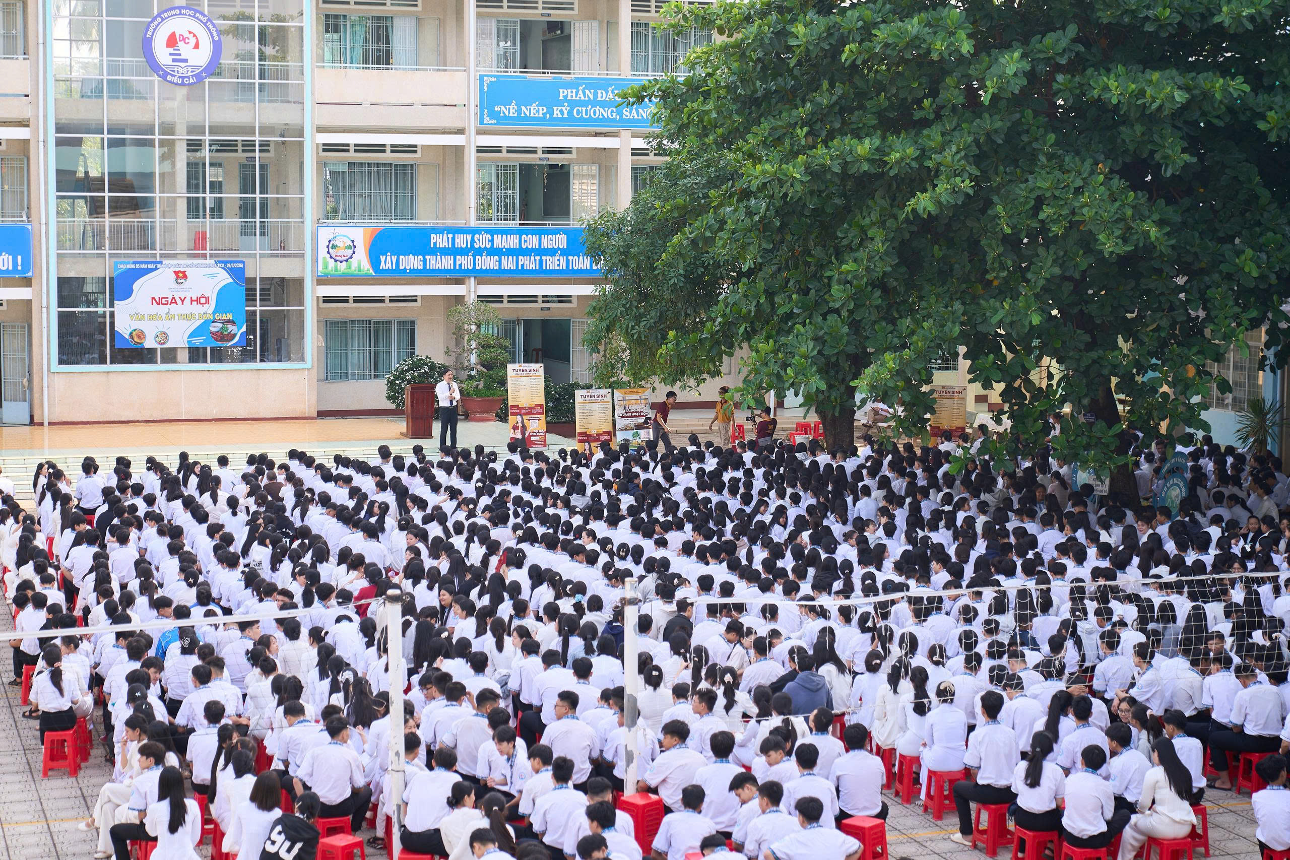 CHƯA BIẾT CHỌN NGÀNH GÌ? ĐỂ MIT UNI. "GỠ RỐI" GIÚP BẠN!