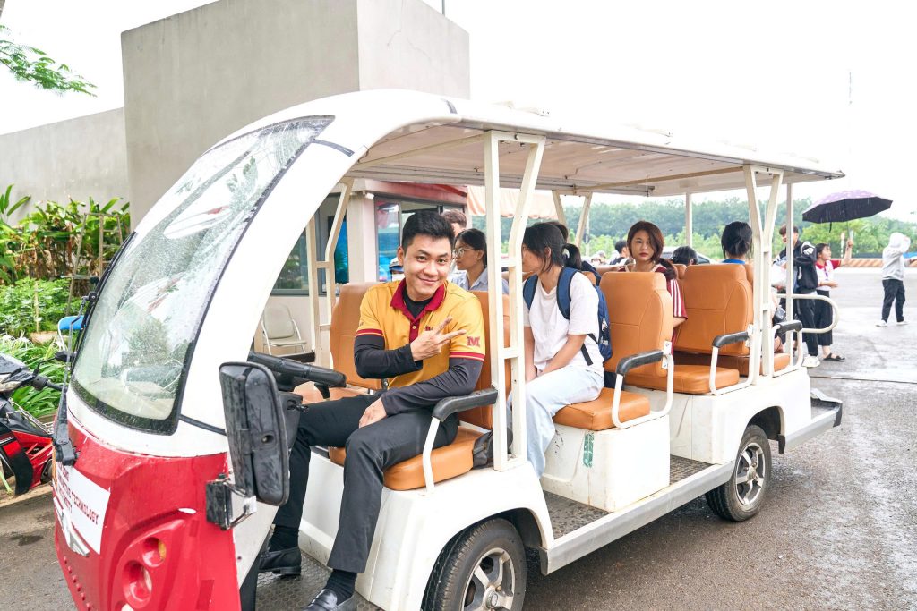 Không khí ngay lúc này: Điểm thi 122 đã sẵn sàng - Team MIT Uni. đồng hành cùng các bạn 2k8!