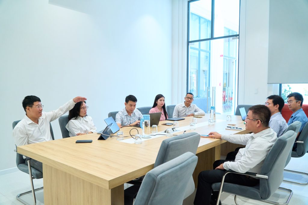 MIT Uni. xúc tiến hợp tác chiến lược cùng Tập đoàn EVG: TIÊN PHONG HẠ TẦNG XANH VÀ PHÁT TRIỂN NGUỒN NHÂN LỰC CÔNG NGHỆ 2 MIT Uni. xúc tiến hợp tác chiến lược cùng Tập đoàn EVG: TIÊN PHONG HẠ TẦNG XANH VÀ PHÁT TRIỂN NGUỒN NHÂN LỰC CÔNG NGHỆ