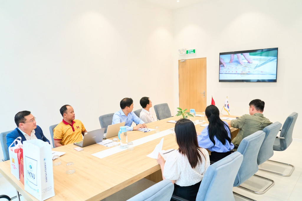 MIT University Vietnam X Đại học Quốc gia Pukyong (Hàn Quốc): Mở rộng lộ trình học thuật toàn cầu 2 MIT University Vietnam X Đại học Quốc gia Pukyong (Hàn Quốc): Mở rộng lộ trình học thuật toàn cầu